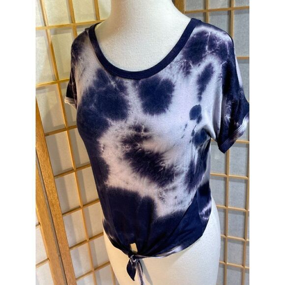 Caution to the Wind Sm Tie Dye Top - Picture 11 of 14